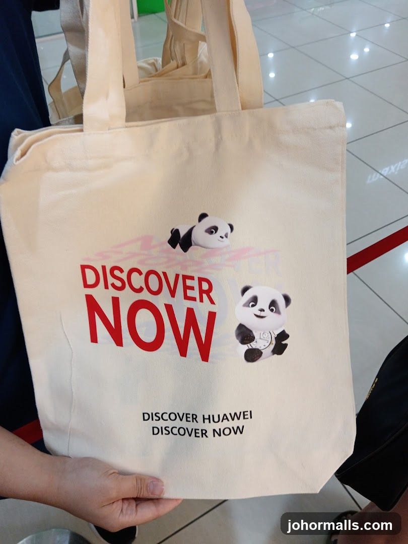 Tote Bag with Panda and Huawei Branding