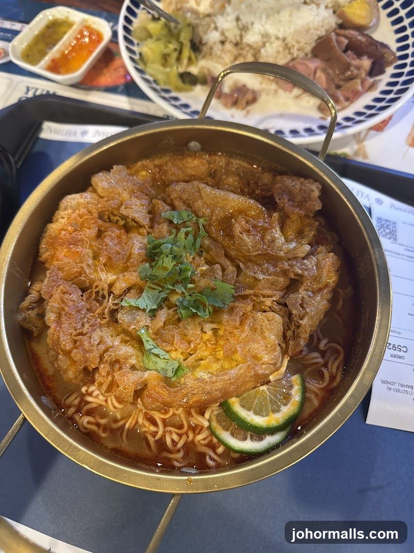 Noodle Dish with Omelette
