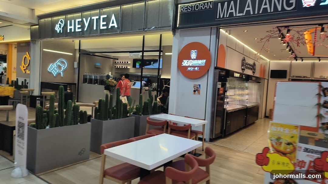 Restaurant and Bubble Tea Shop