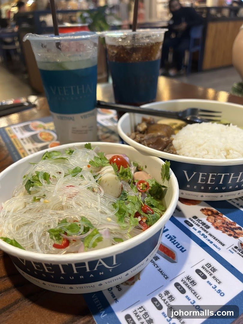 Thai Food and Drinks