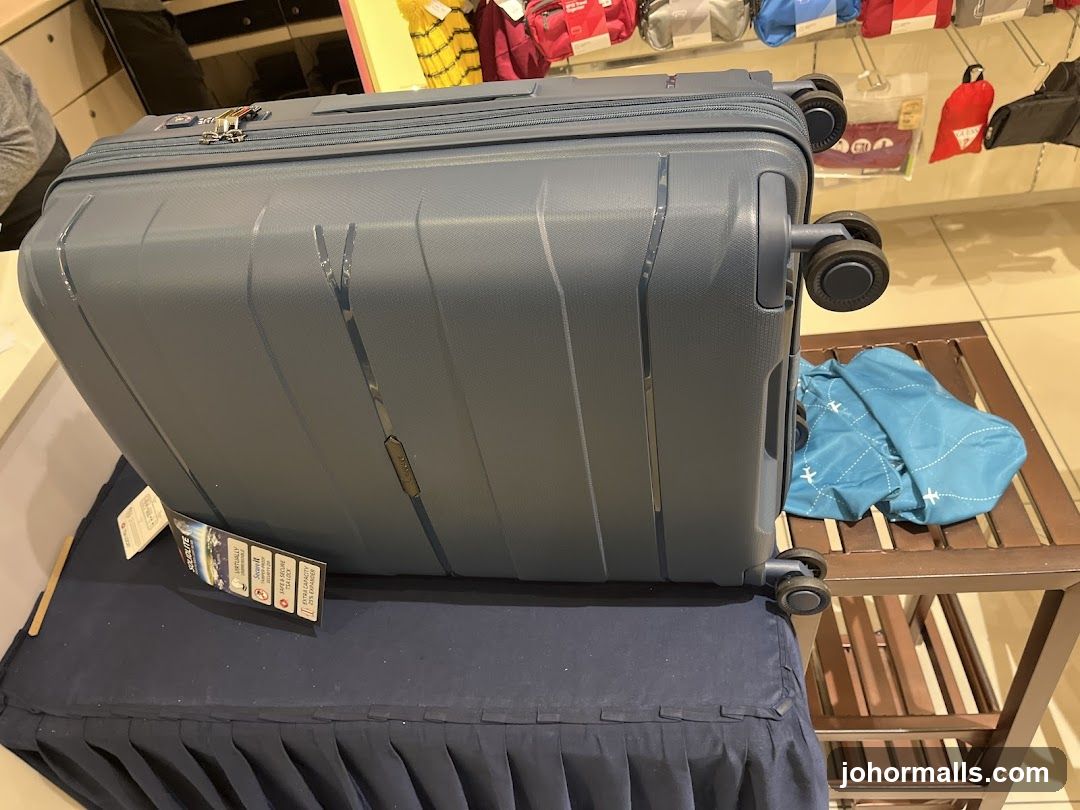 Luggage Display