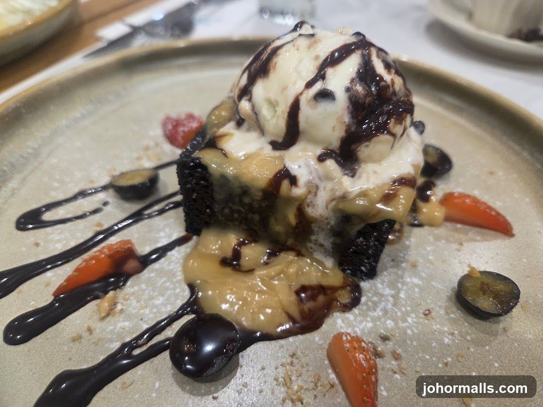 Brownie Sundae