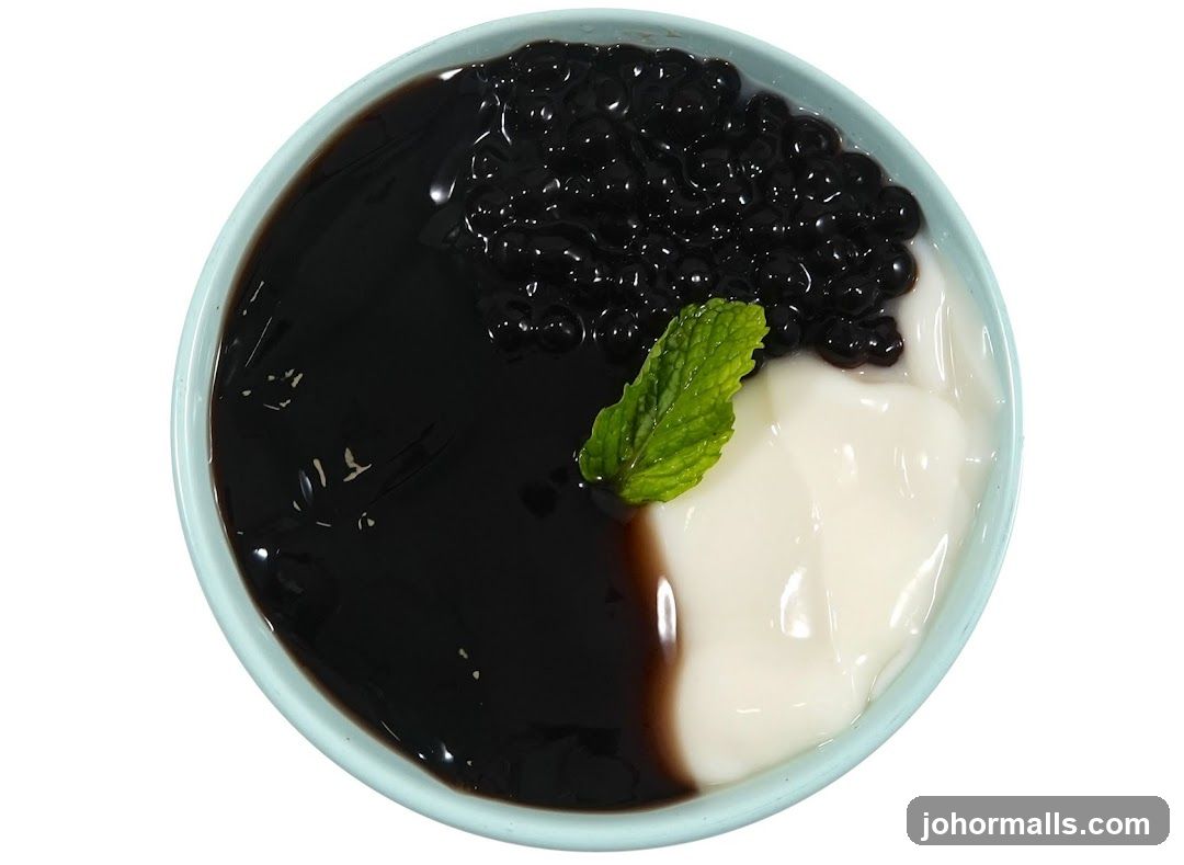 Grass Jelly with Boba and Tofu Pudding