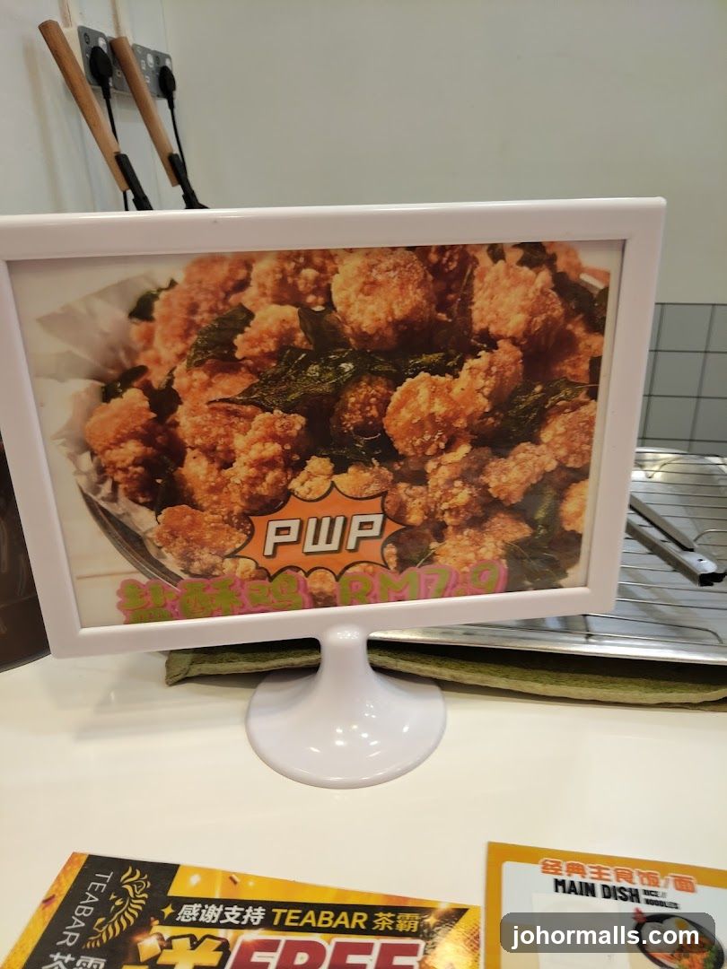 Fried Chicken Display