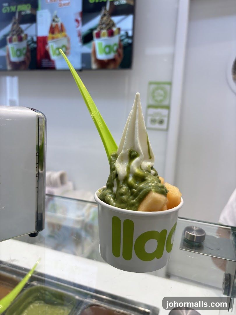 Frozen Yogurt Cup