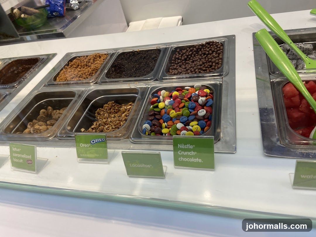 Toppings Bar