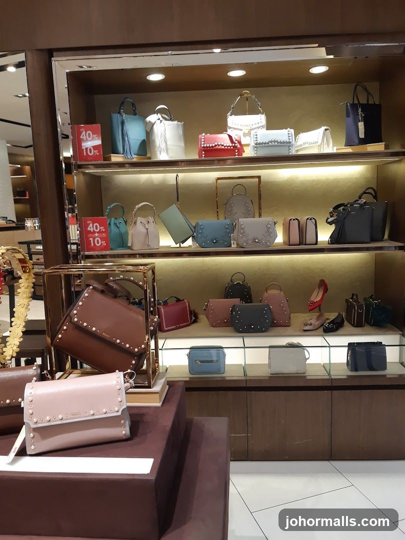 Handbag Display