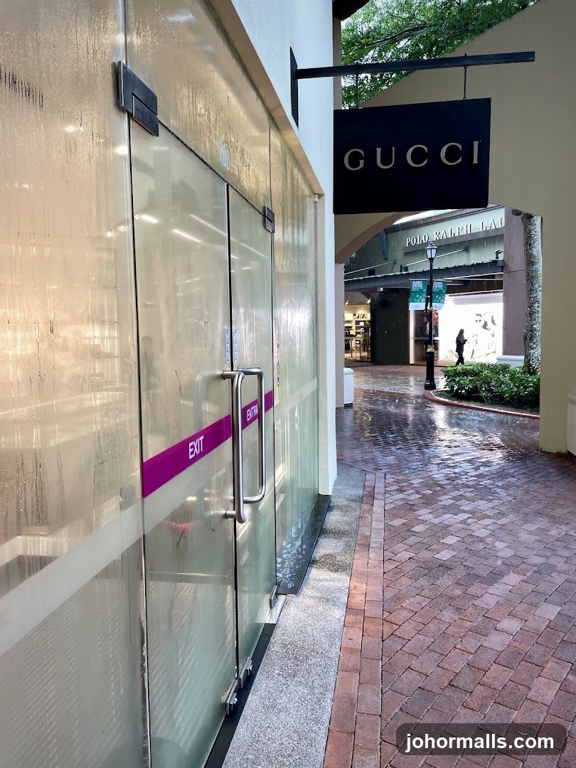 Gucci Store Entrance