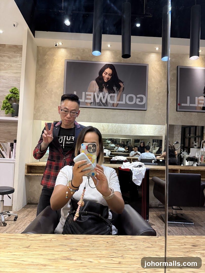 LUXE Studio KSL City Mall