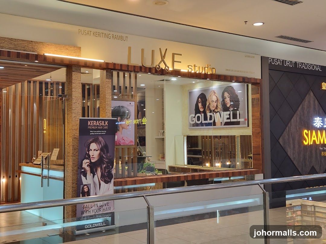 LUXE Studio KSL City Mall
