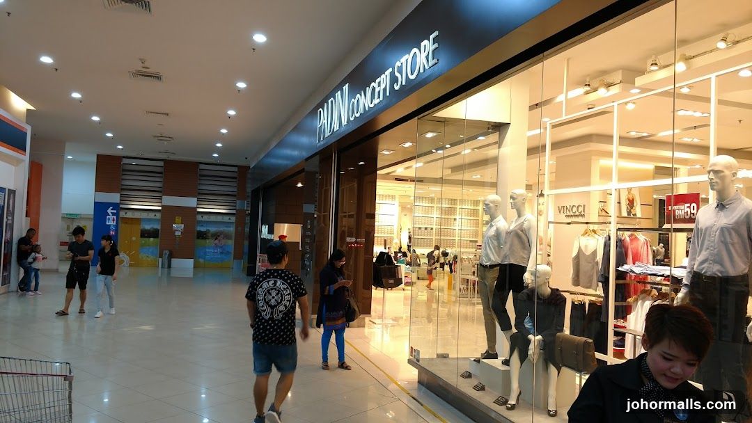 Padini Concept Store
