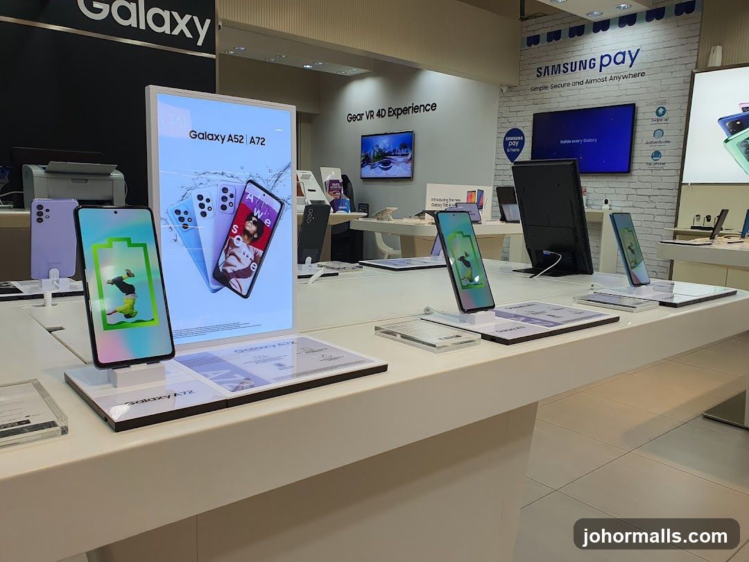 Samsung Galaxy Store Display