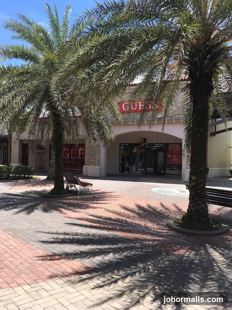 Guess Storefront