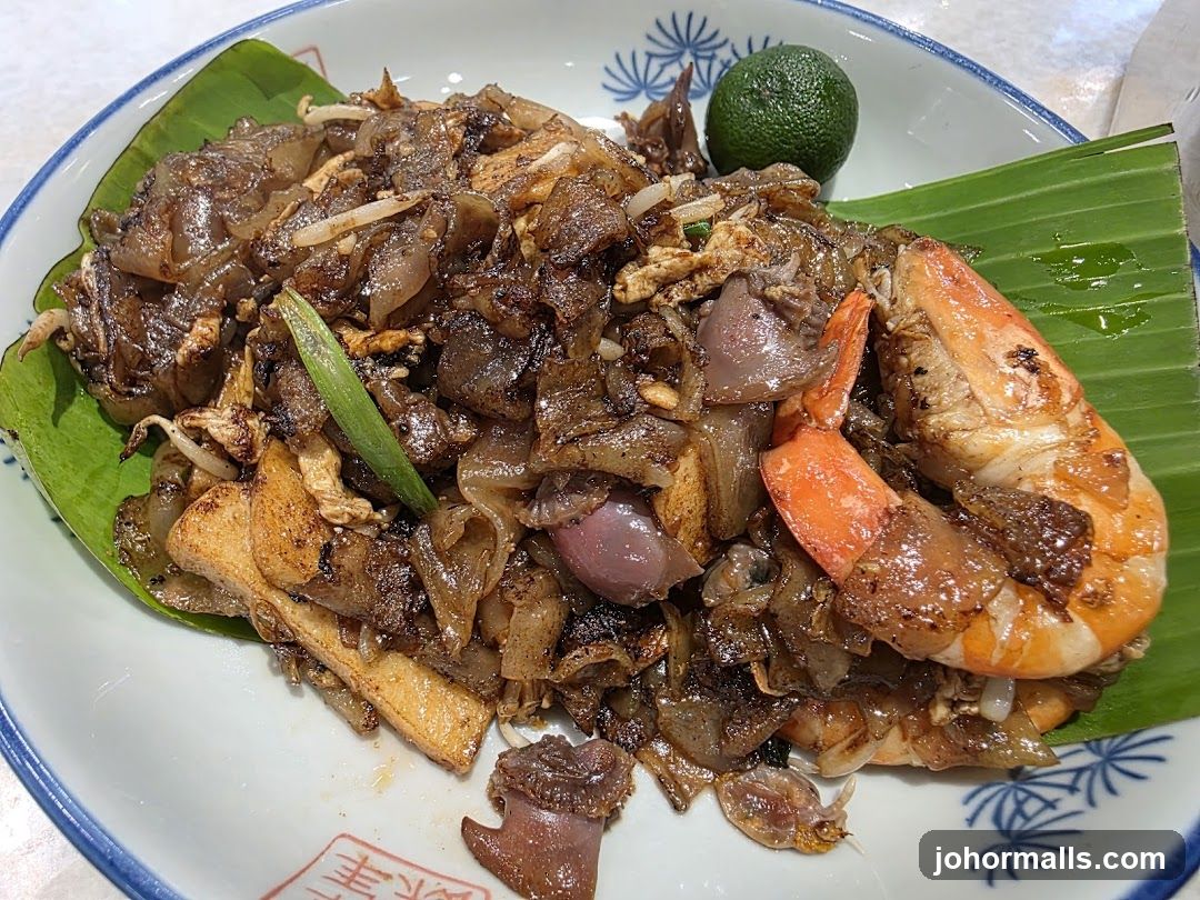 Char Kway Teow with Prawns