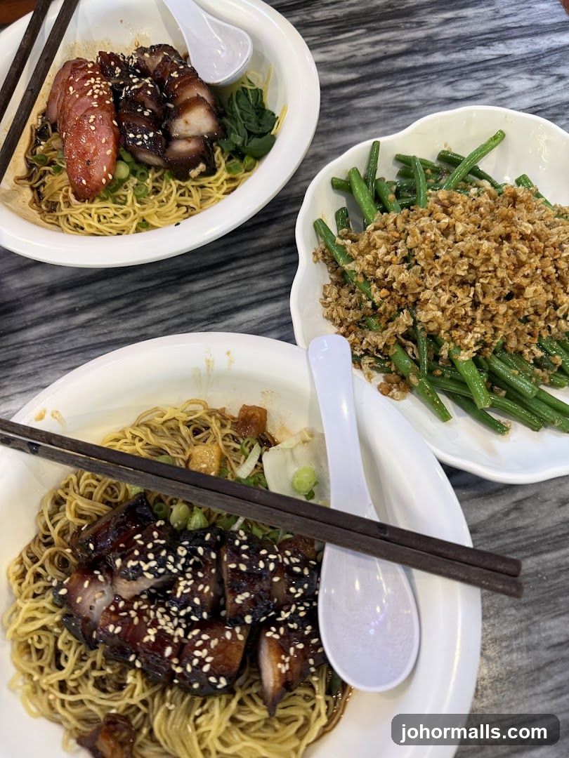 Noodles with Char Siu and Green Beans