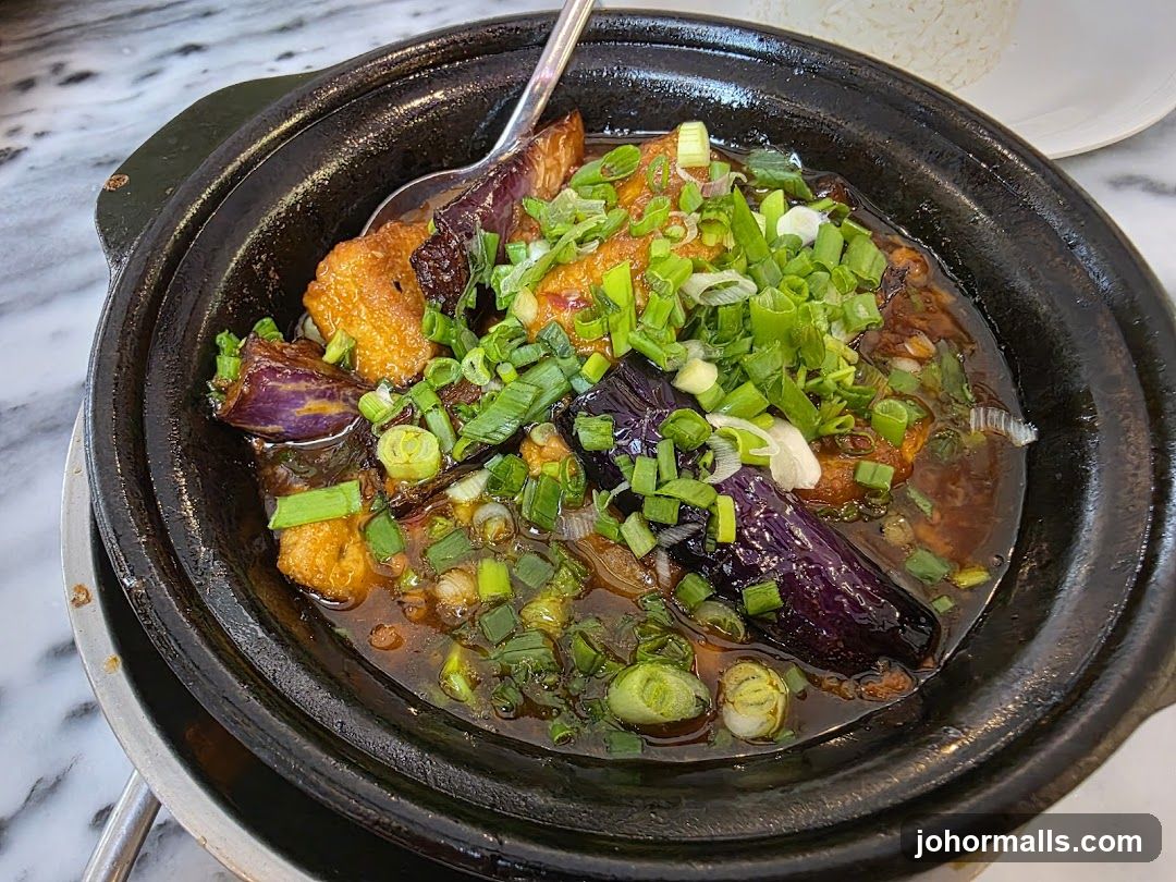 Claypot Eggplant with Tofu