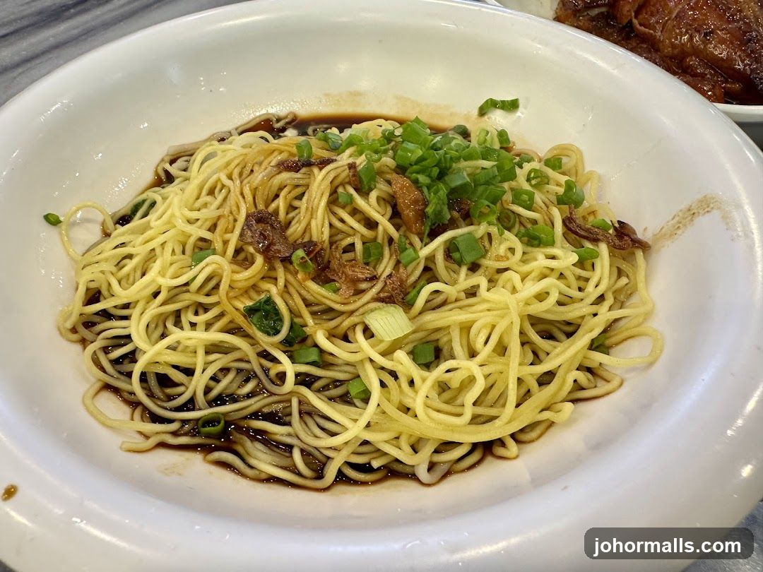 Noodles with Toppings