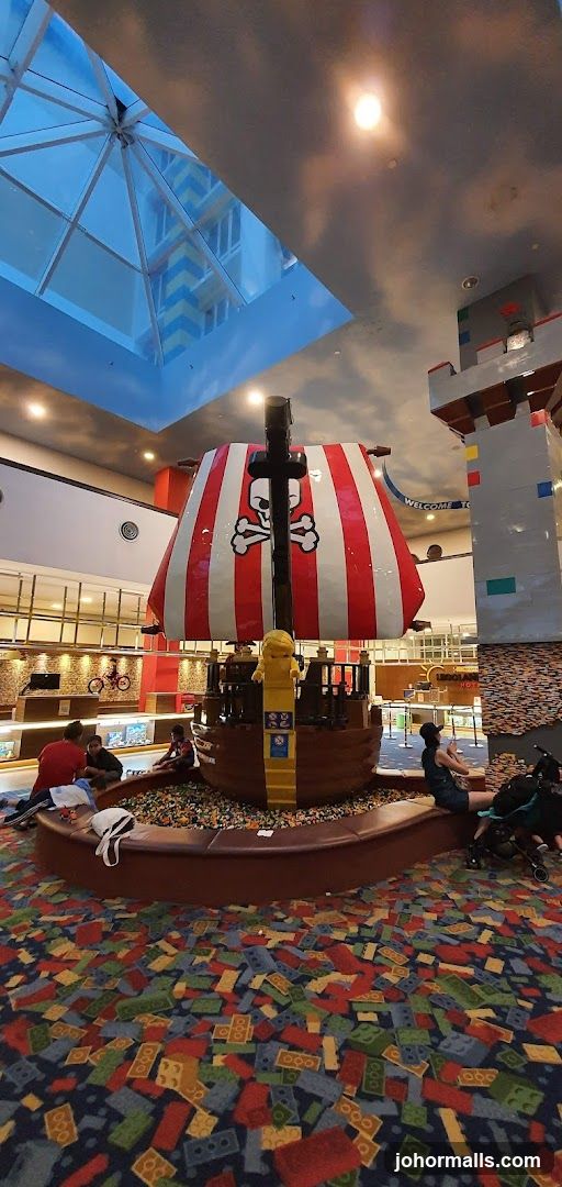 Lego Pirate Ship Display