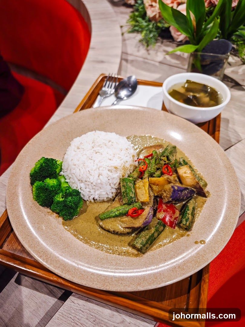 Green Curry with Rice