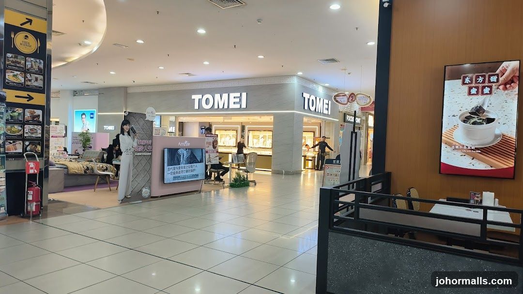 Tomei Jewelry Store and Food Display
