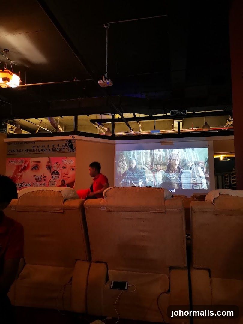 Massage Chairs with Projector Screen