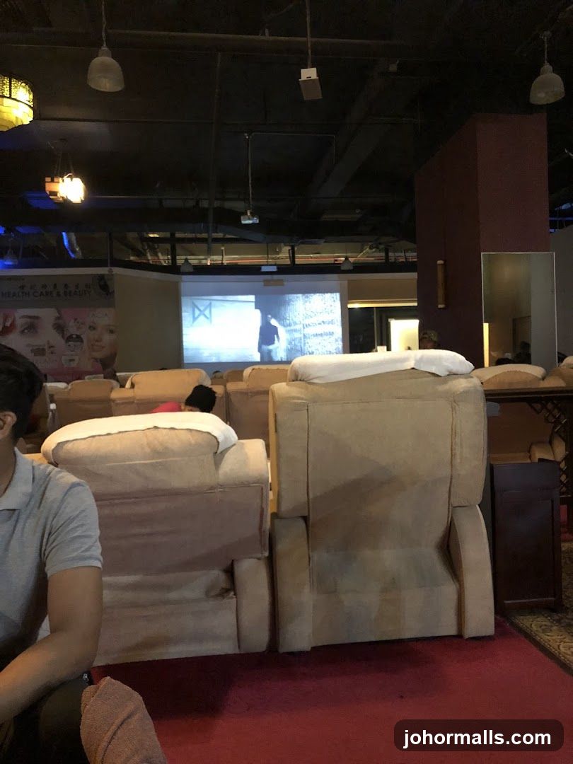 Foot Massage Chairs with Projector Screen