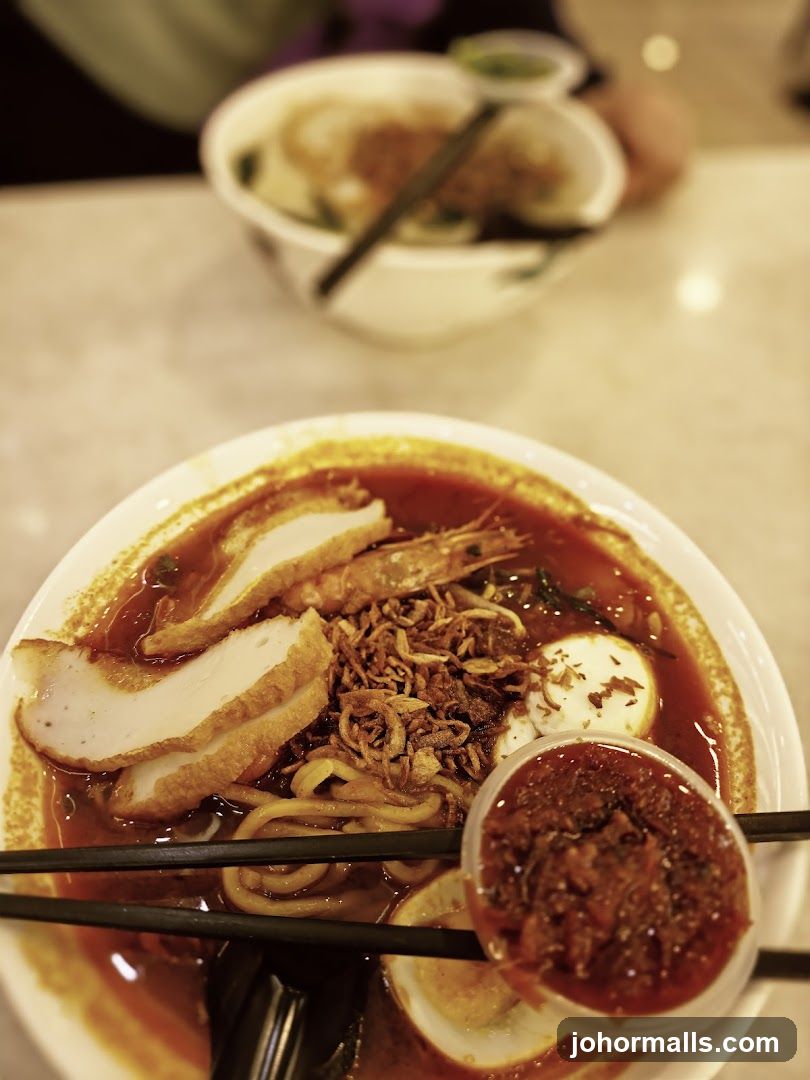Noodle Soup with Shrimp and Egg