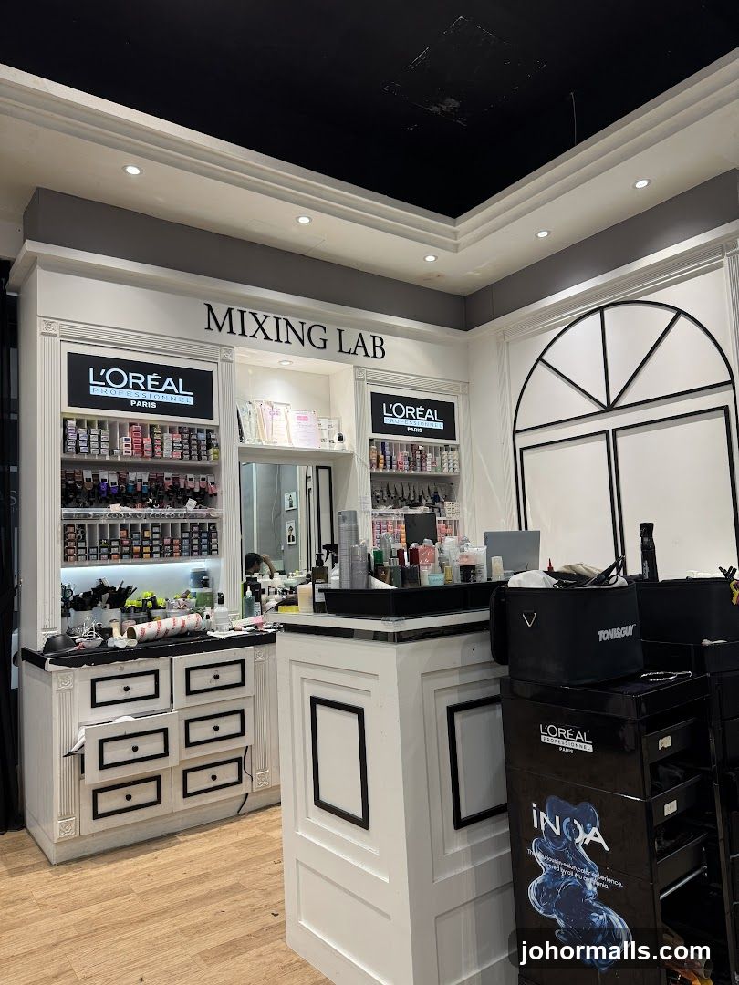 Hair Salon Mixing Lab