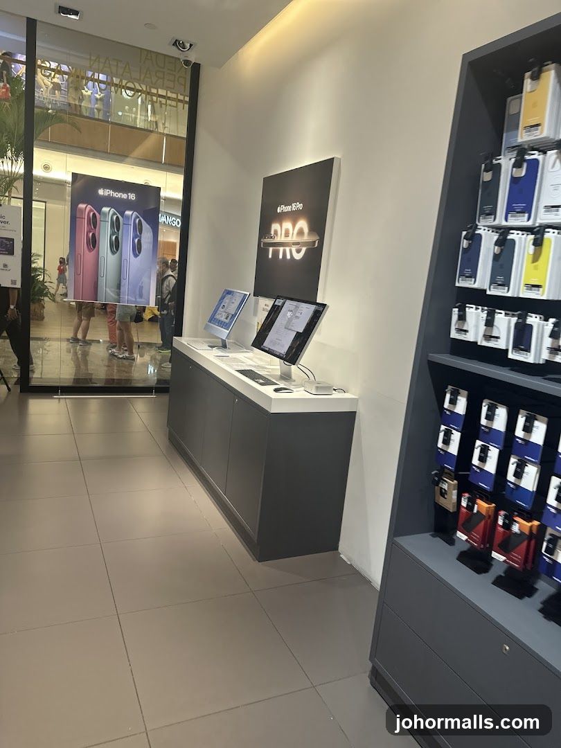 Apple Store Display