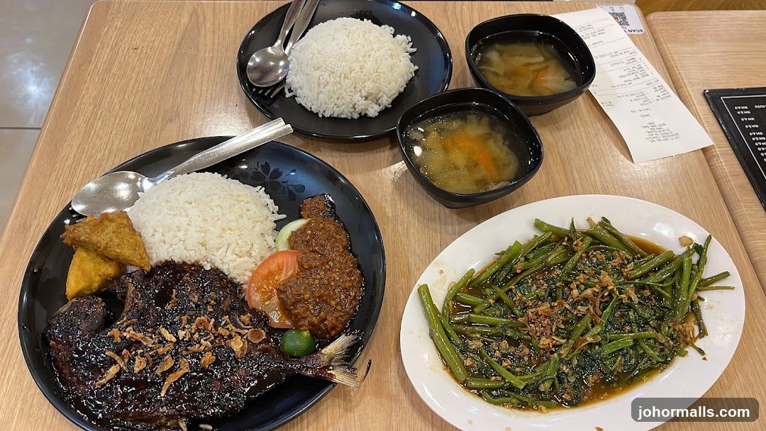 Meal with Rice and Vegetables