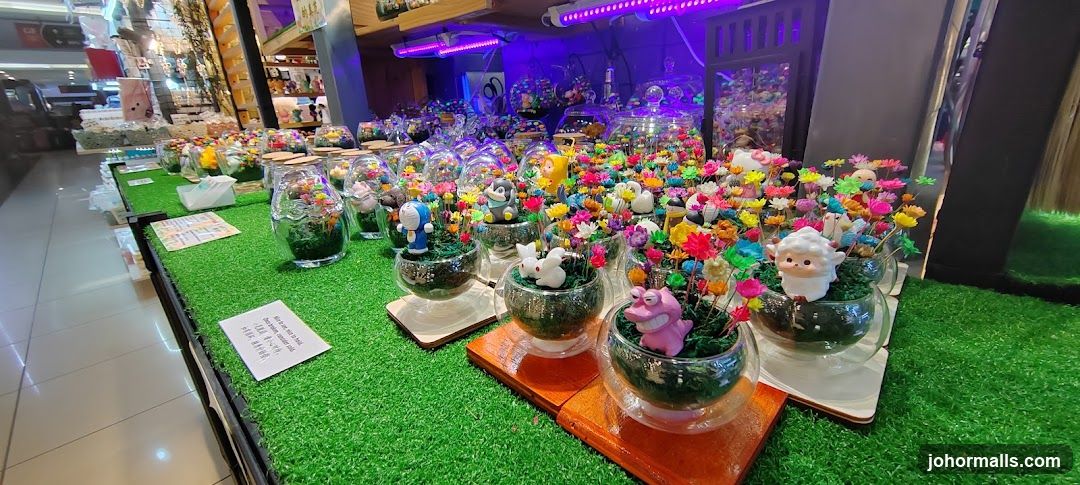 MyLittleFlower (KSL CITYMALL) - 会睡觉的真花， 永生花，夜光花礼品专卖店