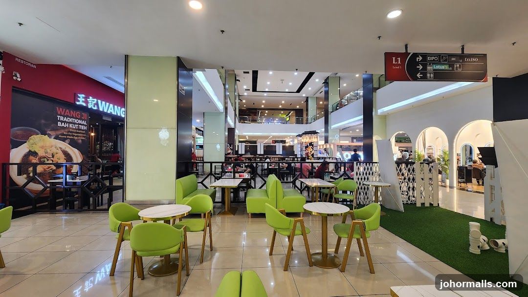 Mall Food Court Seating Area