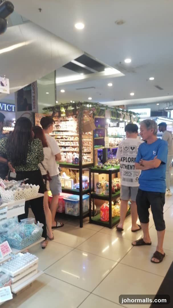 Retail display with various items
