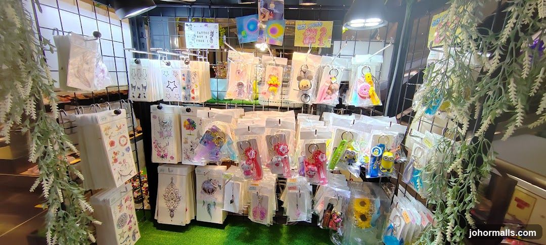 Store Display of Keychains and Temporary Tattoos