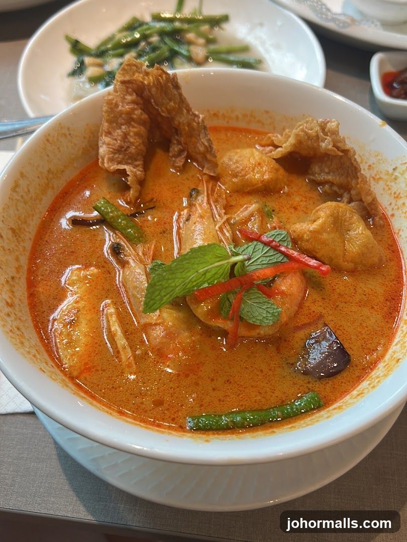 Laksa with Shrimp and Fried Tofu Skin