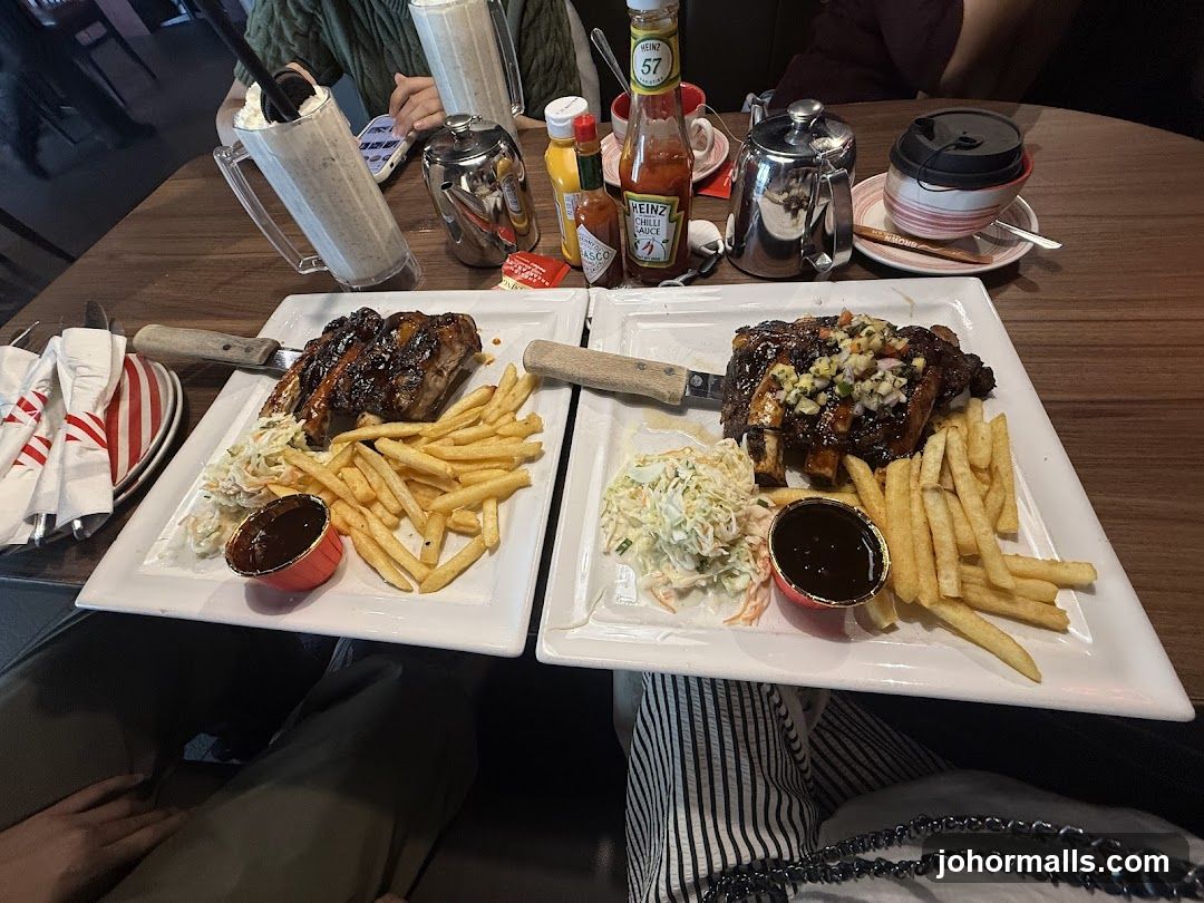 Ribs and Fries