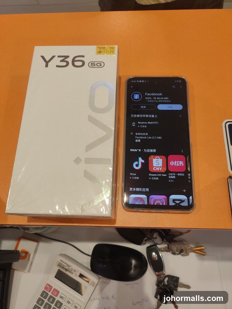 Vivo Y36 5G Box and Smartphone