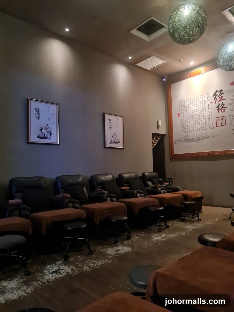 Massage Chairs and Decor