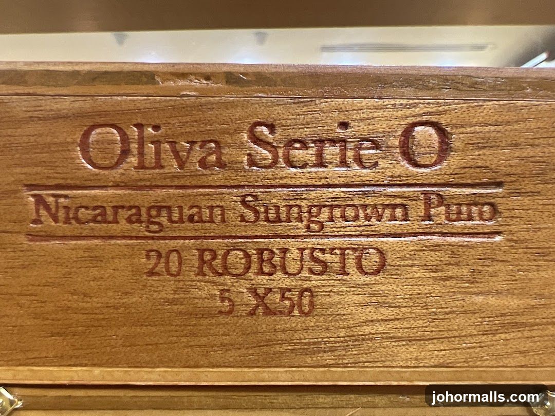 Oliva Serie O Cigar Box