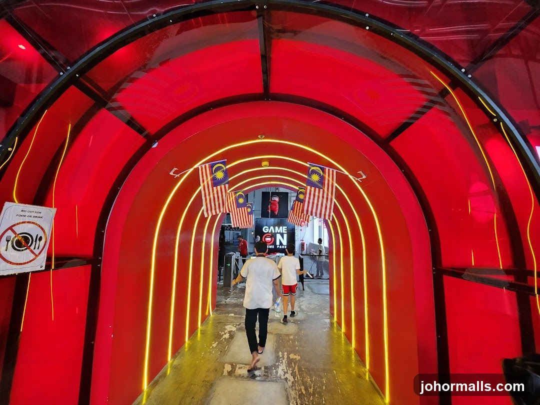 Entrance Tunnel
