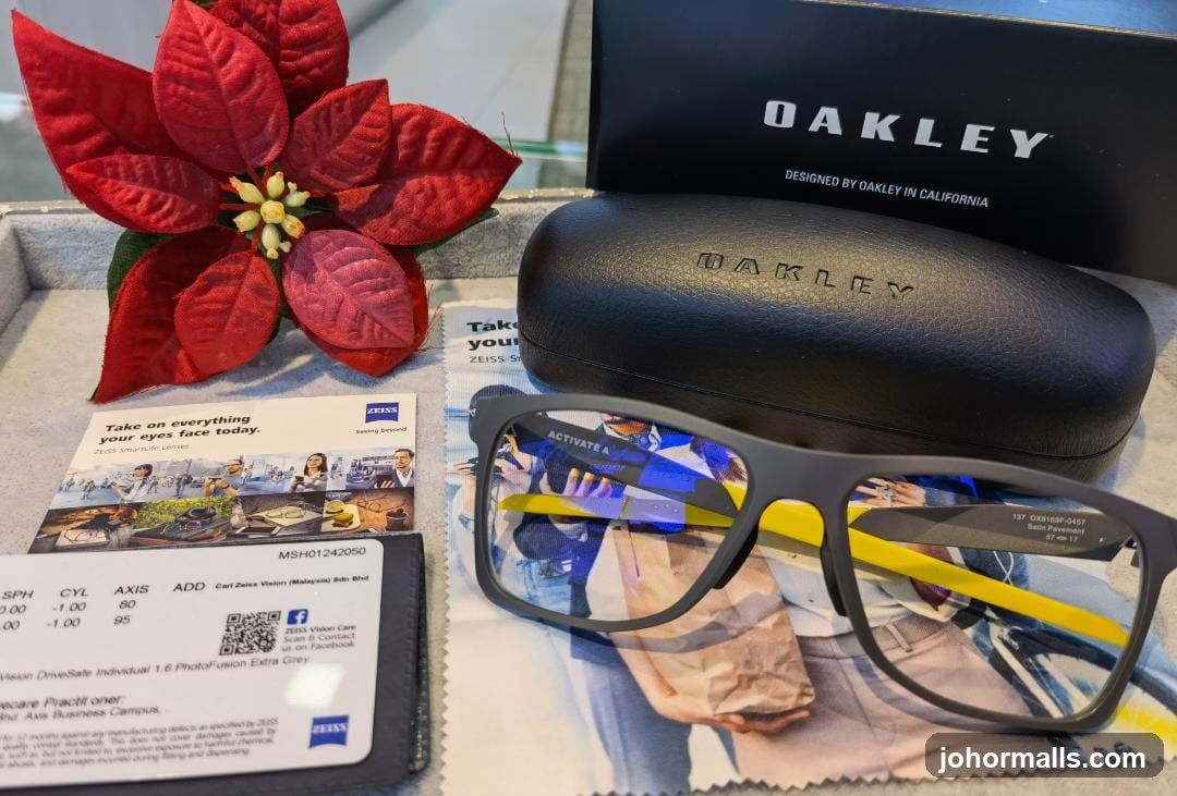 Oakley Eyeglasses and Zeiss Lens Information