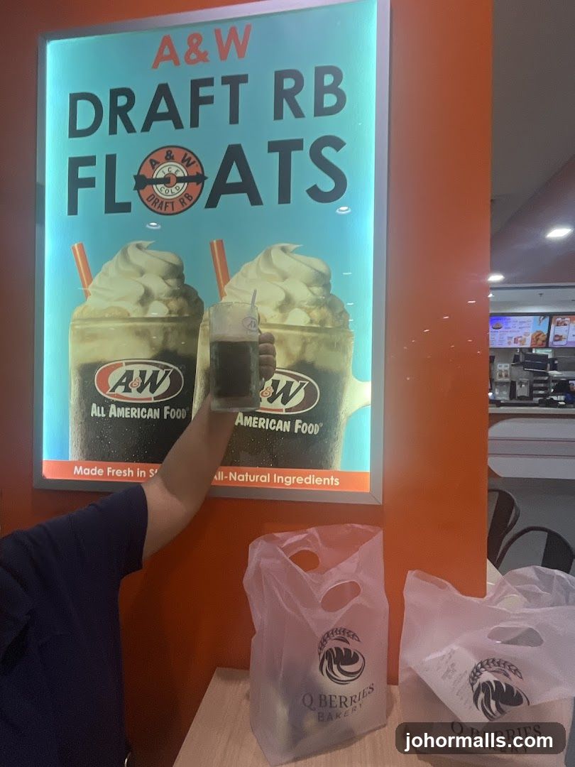 A&W Draft RB Floats Advertisement