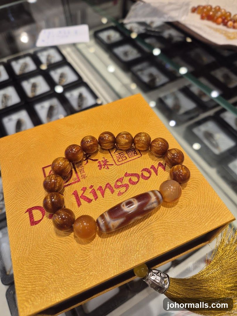 Beaded Bracelet with Dzi Bead