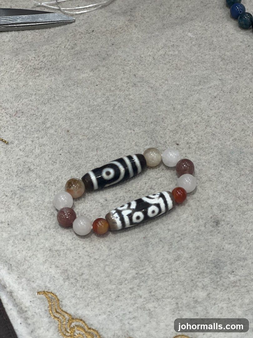 Bracelet with Dzi Beads