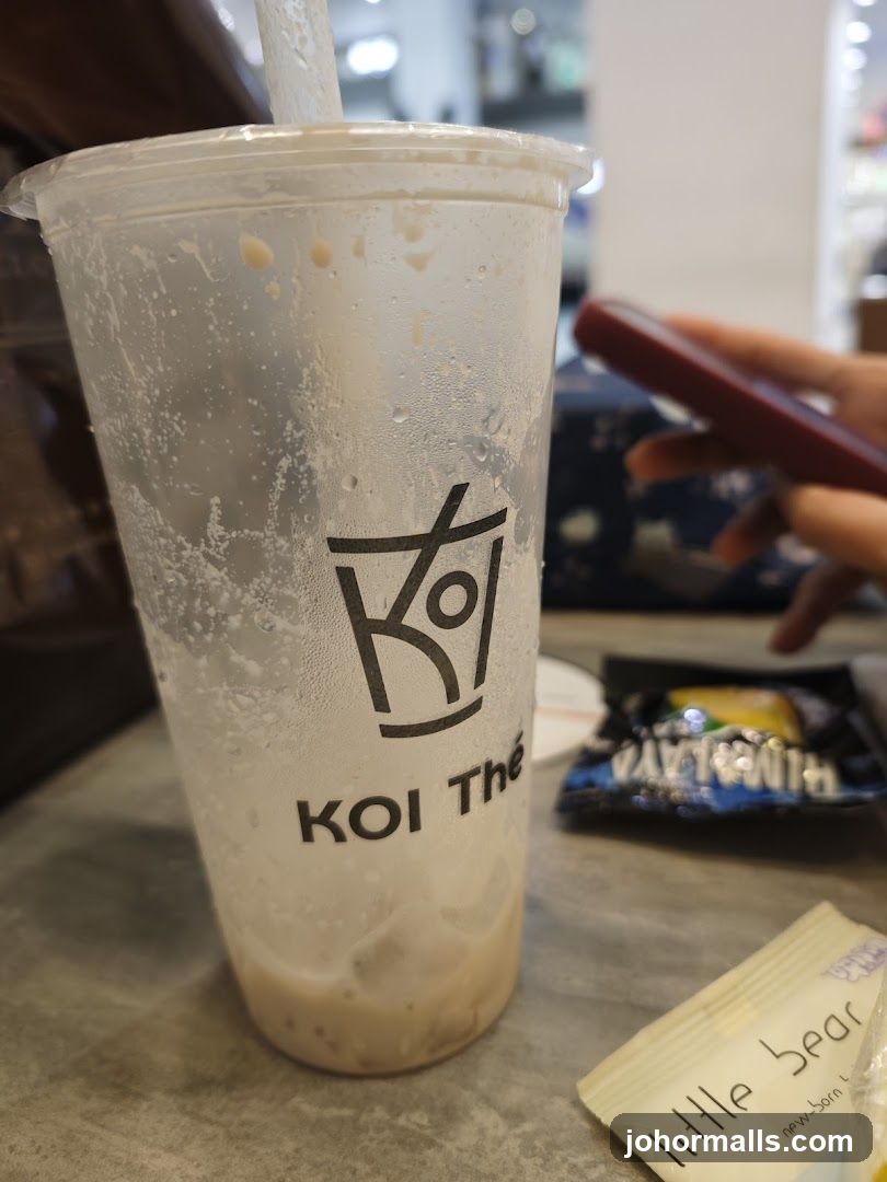 KOI Thé Drink Cup