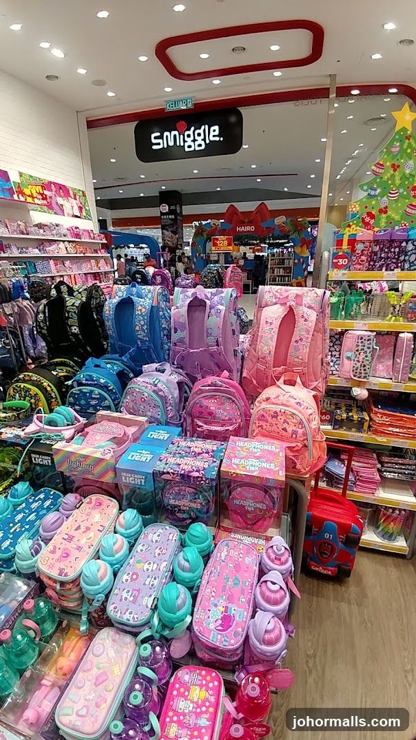 Smiggle Store Display