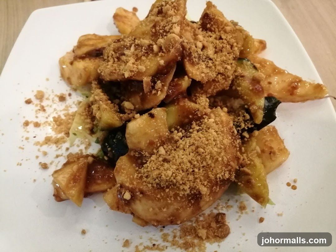 Fried Bananas with Toppings