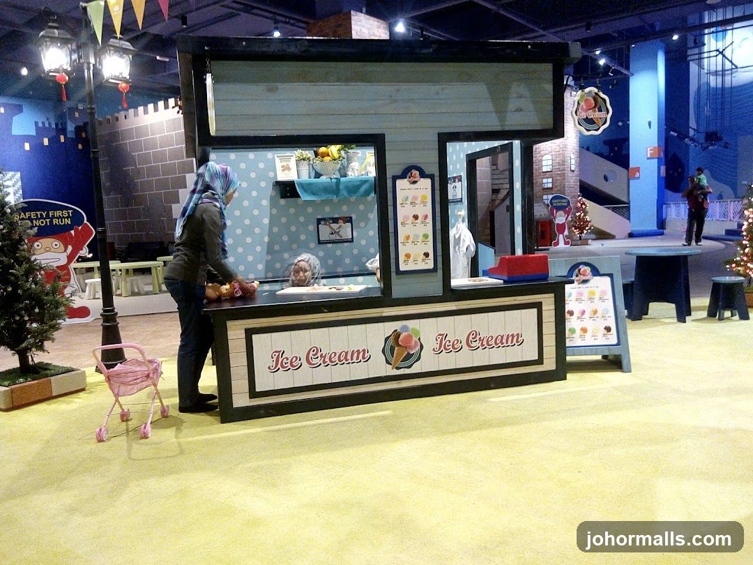 Ice Cream Stand