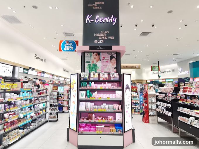 K-Beauty Store Display