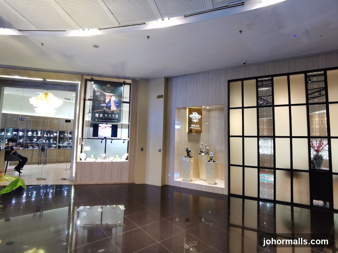Jewelry Store Display